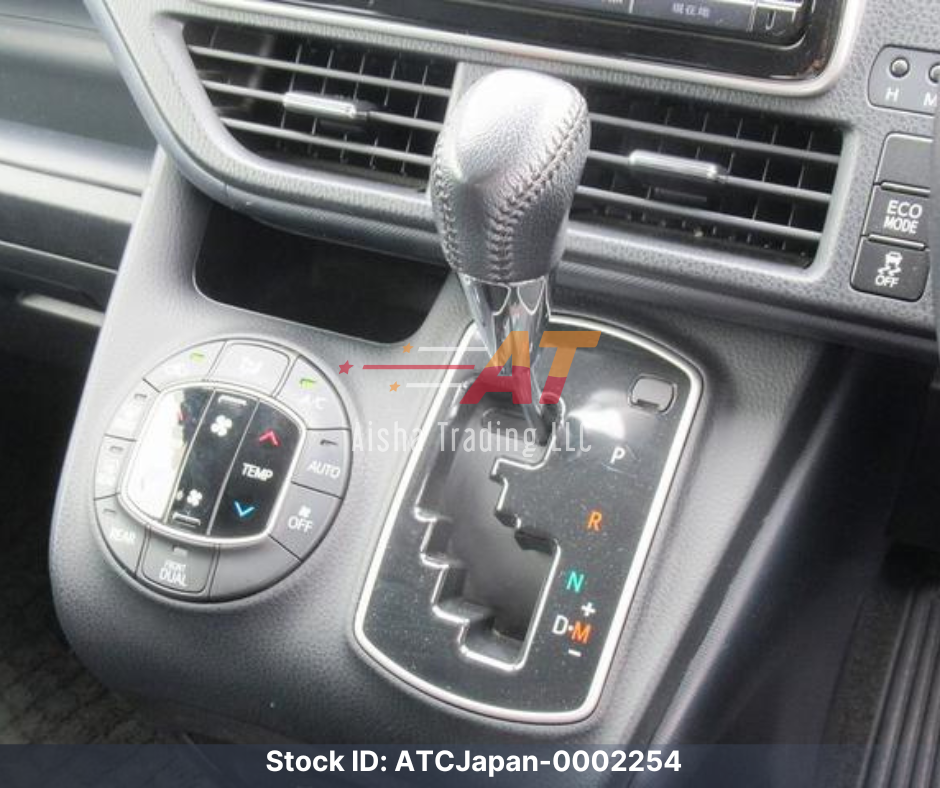 2016 Toyota Noah